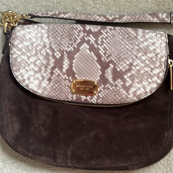 Michael Kors Embossed Python Brown Suede Shoulder Bag - Brand New - Picture 2 of 8